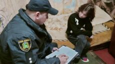 Побила доньку: мешканку Харківщини можуть позбавити батьківських прав