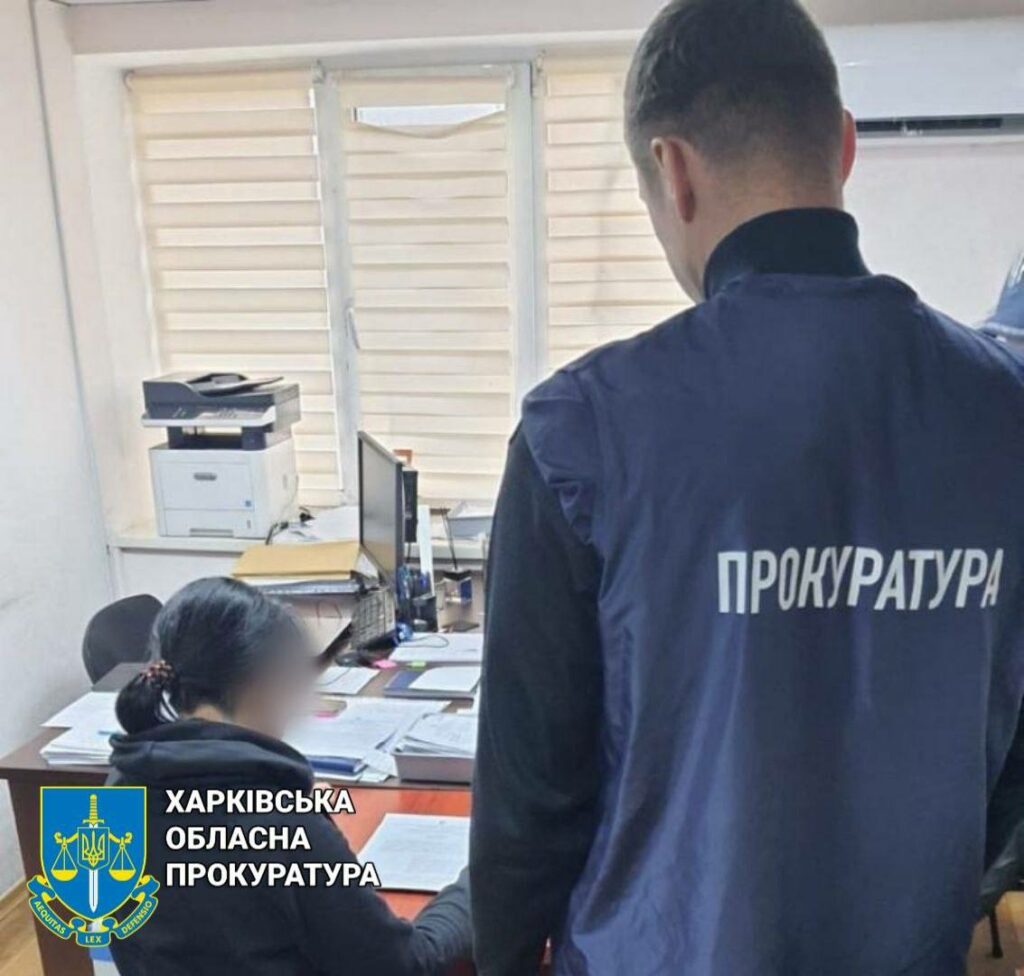 Сотрудницу налоговой из Купянска задержали за работу на врага