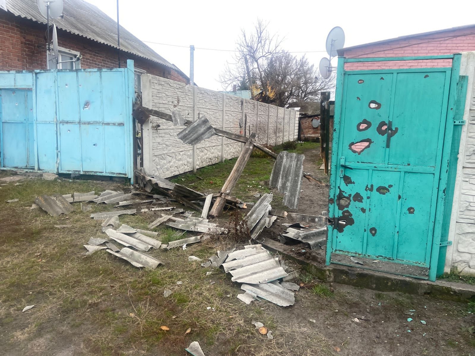 Армія РФ вчергове обстріляла Вовчанськ (фото)