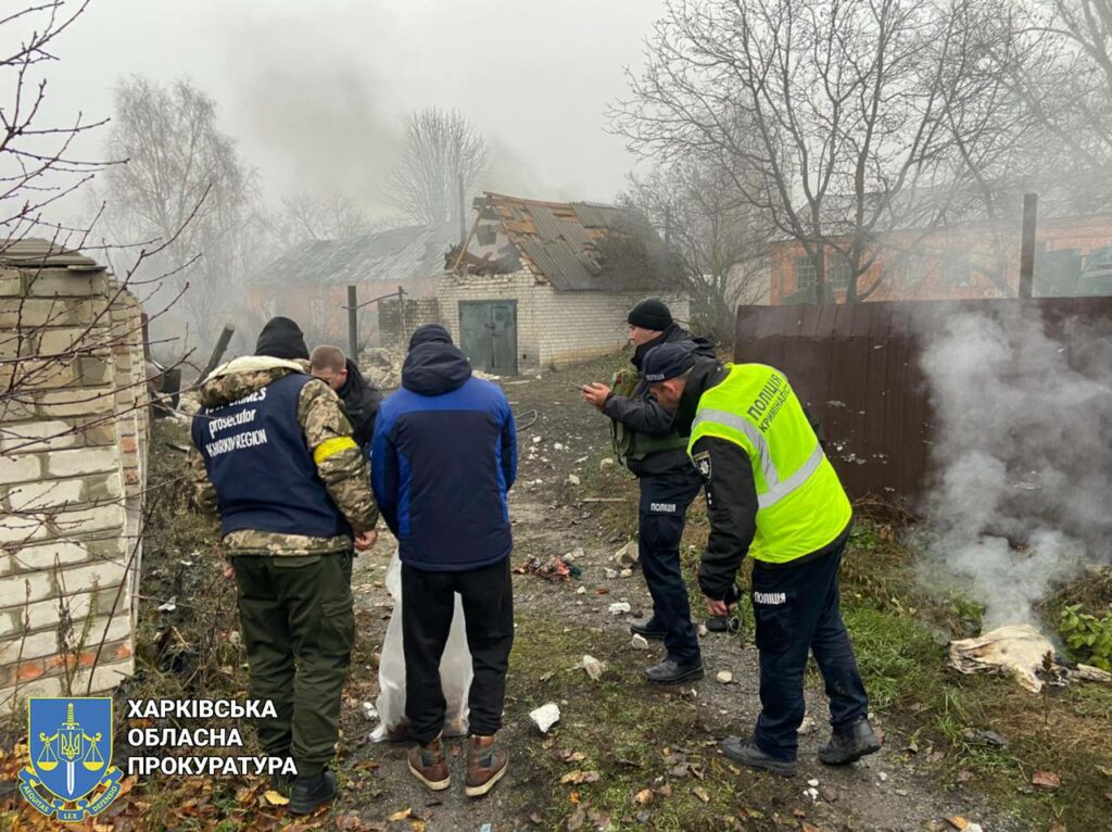 Армія РФ обстріляла Куп’янськ: жінці відірвало голову, поранено правоохоронця