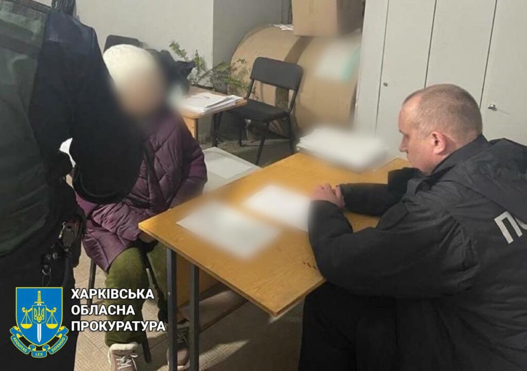 Директор лицея Купянска получала учебники из РФ и отправляла учителей в Курск