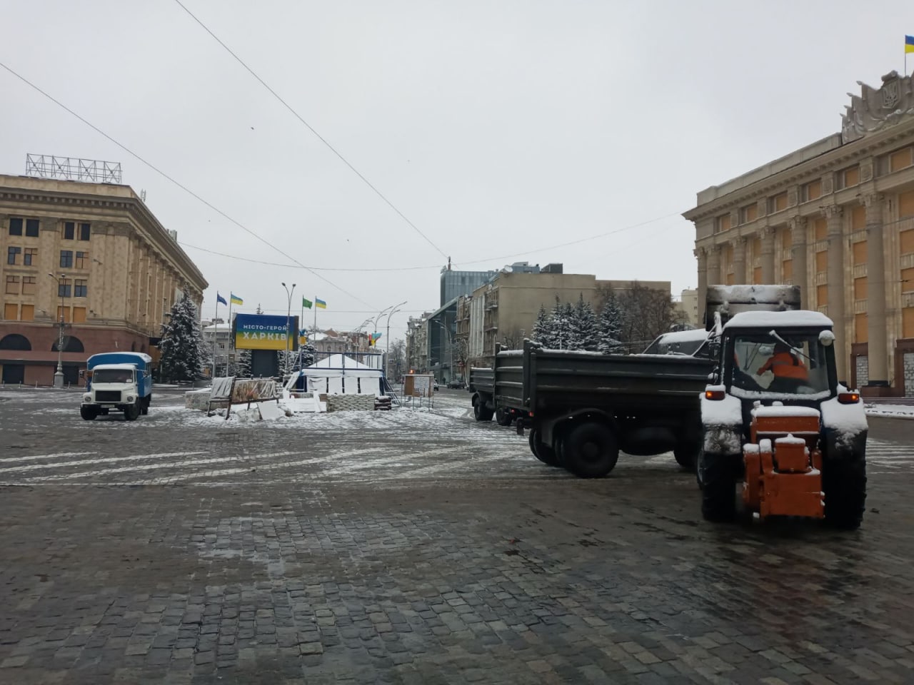 Харьков чистят от снега 23 ноября 3