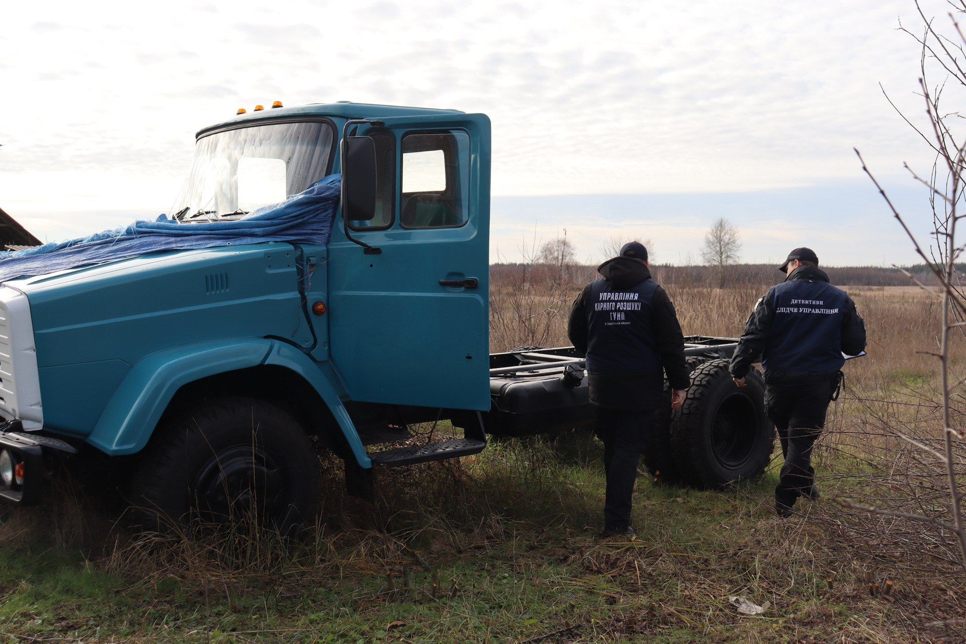 Вкрадена бандитами техніка у Вовчанську 2