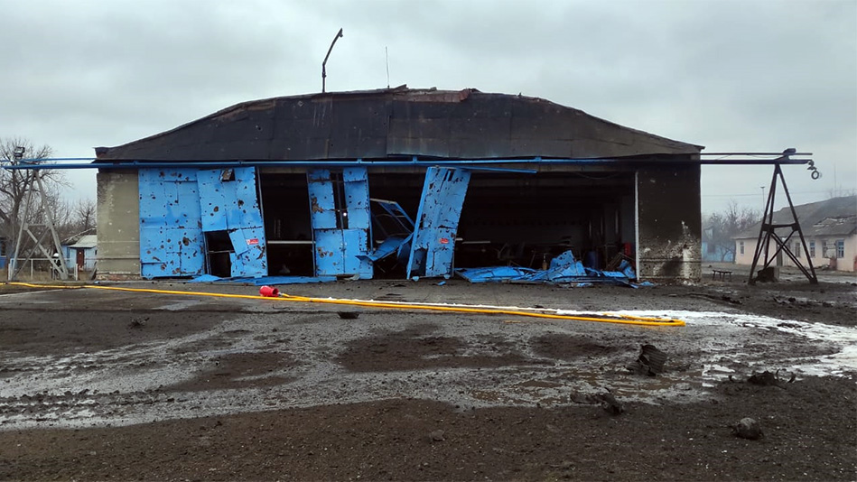 Руйнування на території аеродрому в Коротичі - фото аероклубу