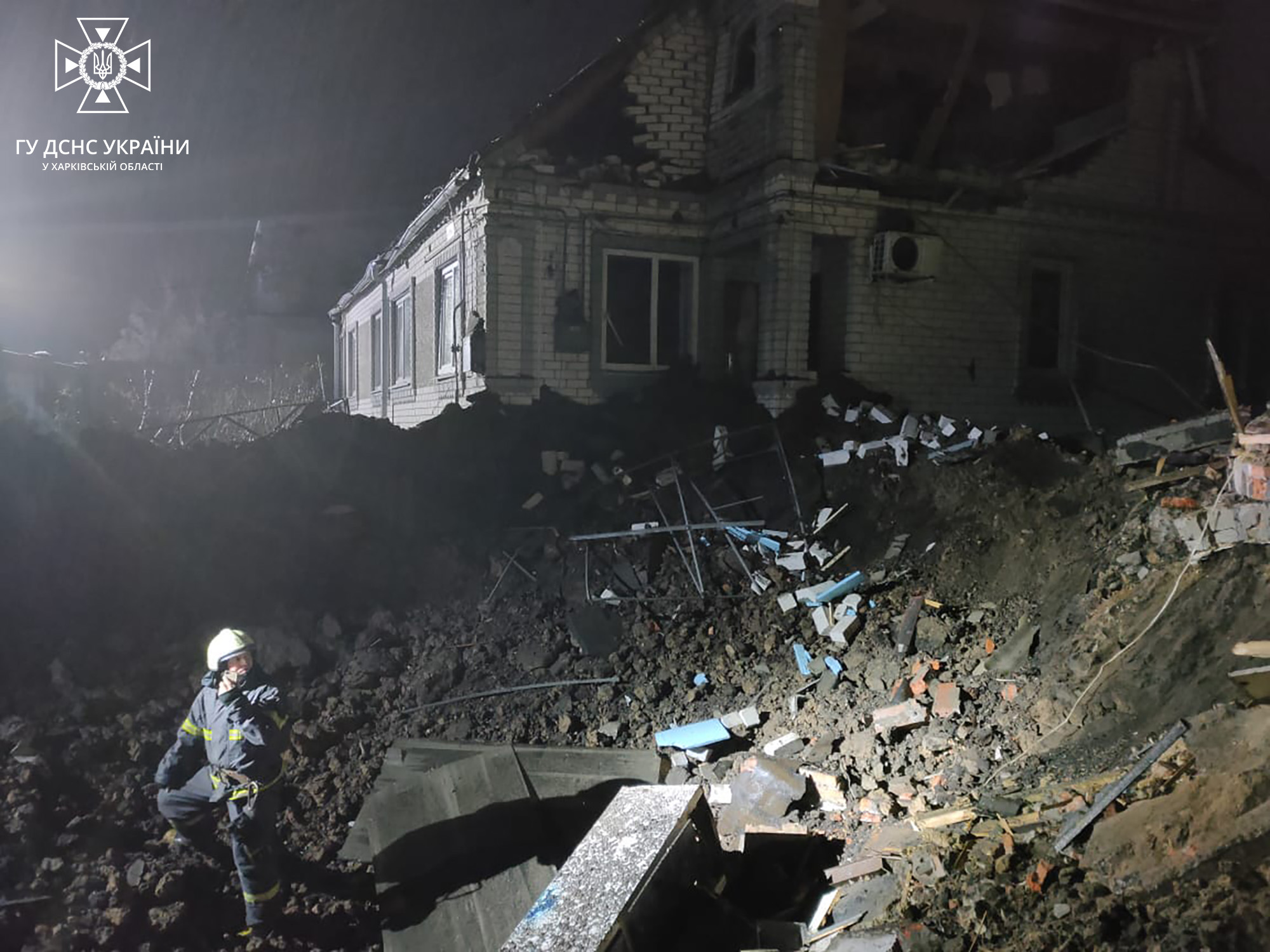 Ракетный удар по Харьковскому району: пострадали шесть домов в двух селах