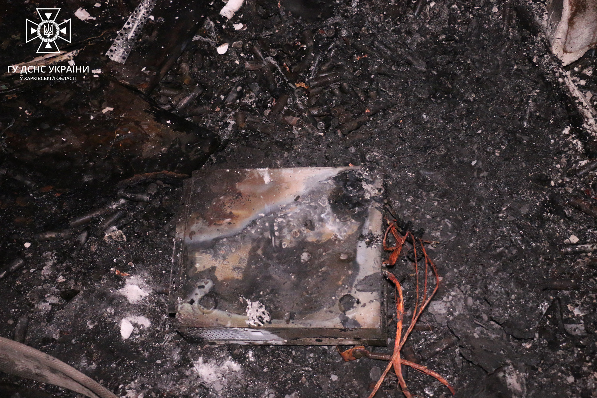 В квартире в Харькове на зарядке взорвалась электробатарея: произошел пожар