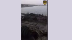 У бруді та вплав: харківська 92 ОМБр показала, як воюють зараз на фронті