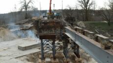 Военные восстановили три моста на Харьковщине, в работе — еще три (фото)