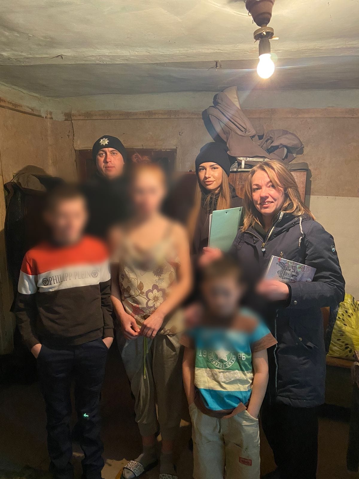 Сховався від вітчима в посадці: поліція Харківщини знайшла дитину, що втекла