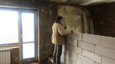 На Салтовке в Харькове отремонтируют после обстрелов еще четыре дома: адреса
