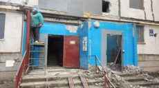 У Харкові ремонтують будинки після обстрілів на ХТЗ та у Слобідському районі