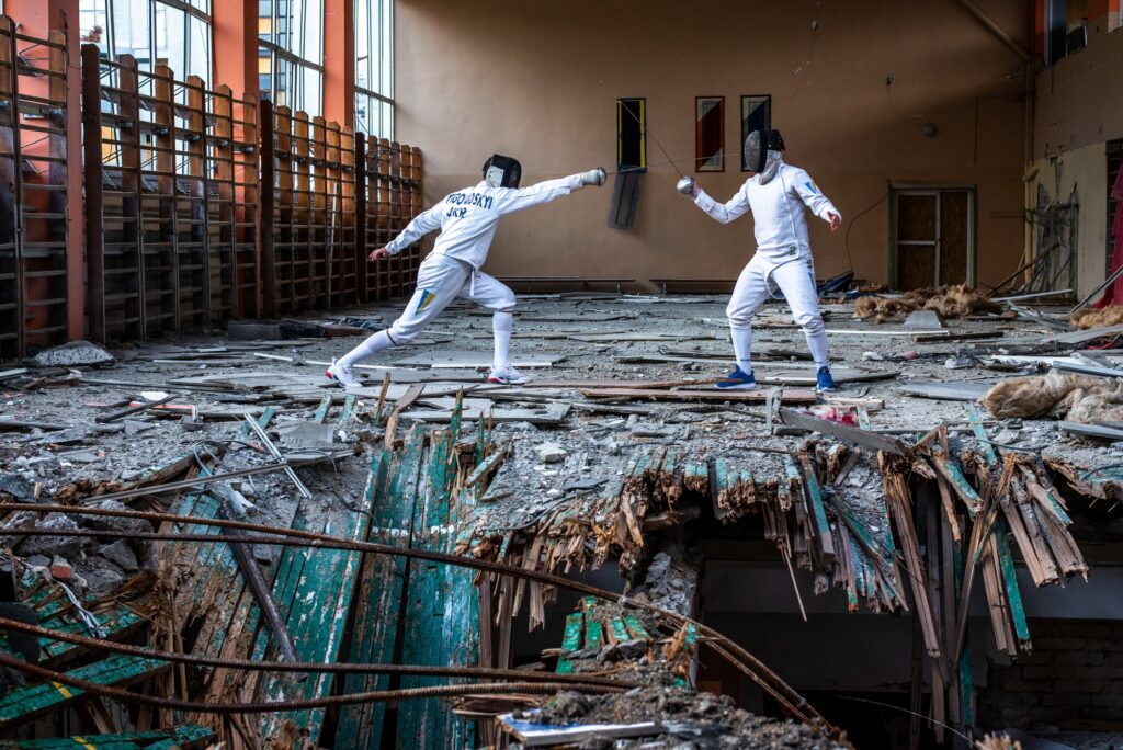 Разрушенный спорткомплекс в Харькове