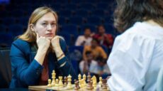 Харьковчанка Анна Ушенина заняла первое место на шахматном турнире в Индии