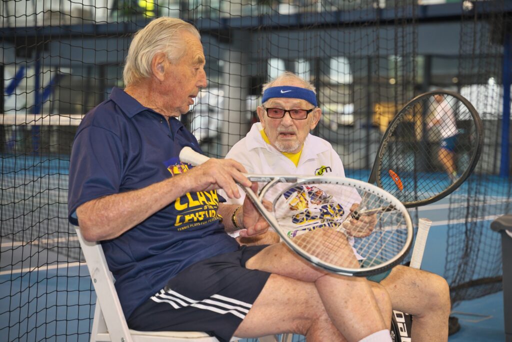98-річний тенісист із Харкова зіграв на Australian Open на підтримку України