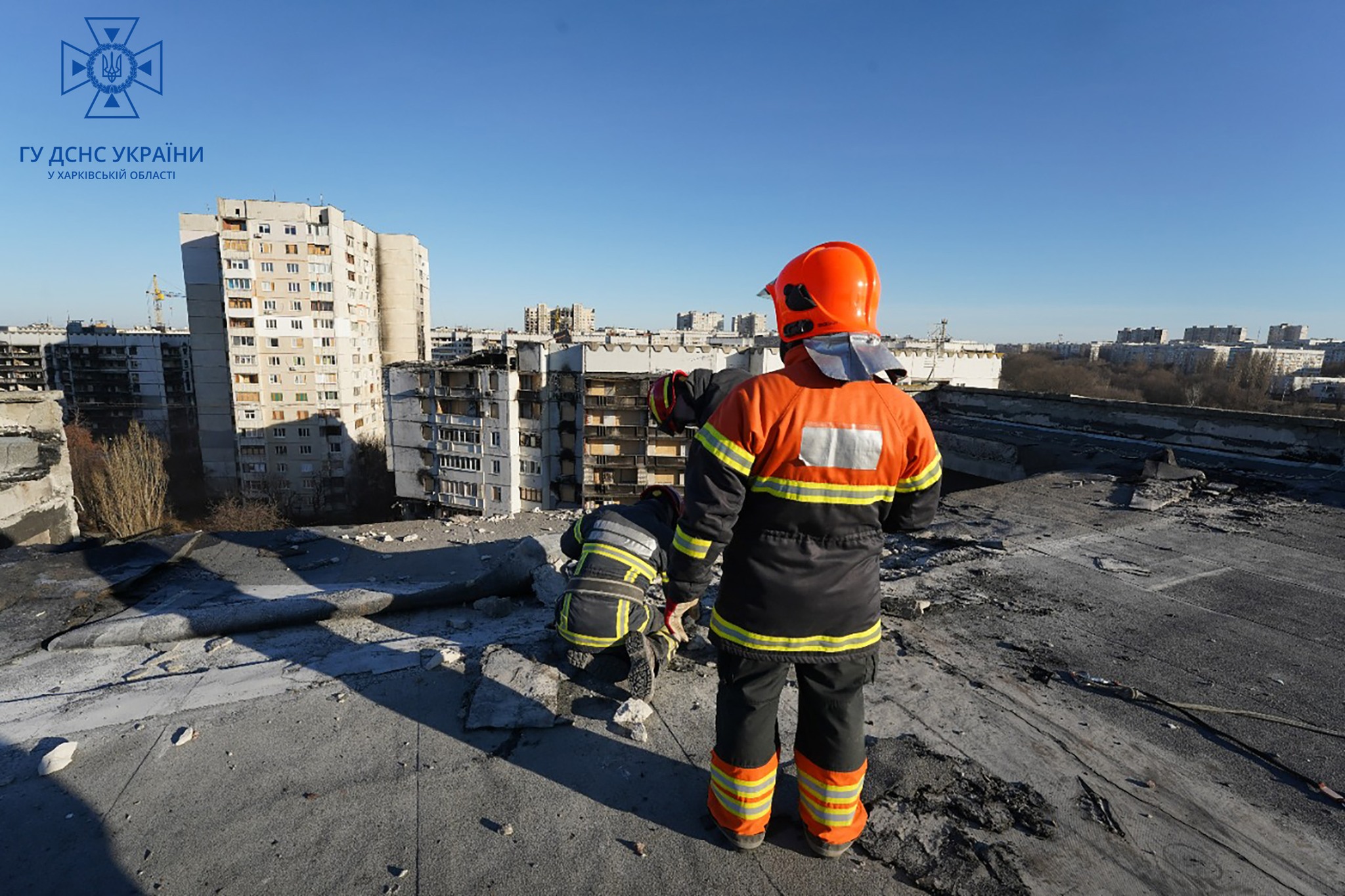 В Харькове разбирают завалы зданий 23 января для дальнейшего ремонта 4