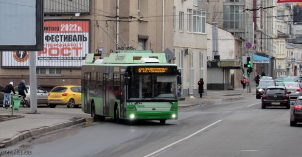 Один із тролейбусів у Харкові ходитиме по-іншому сьогодні ввечері