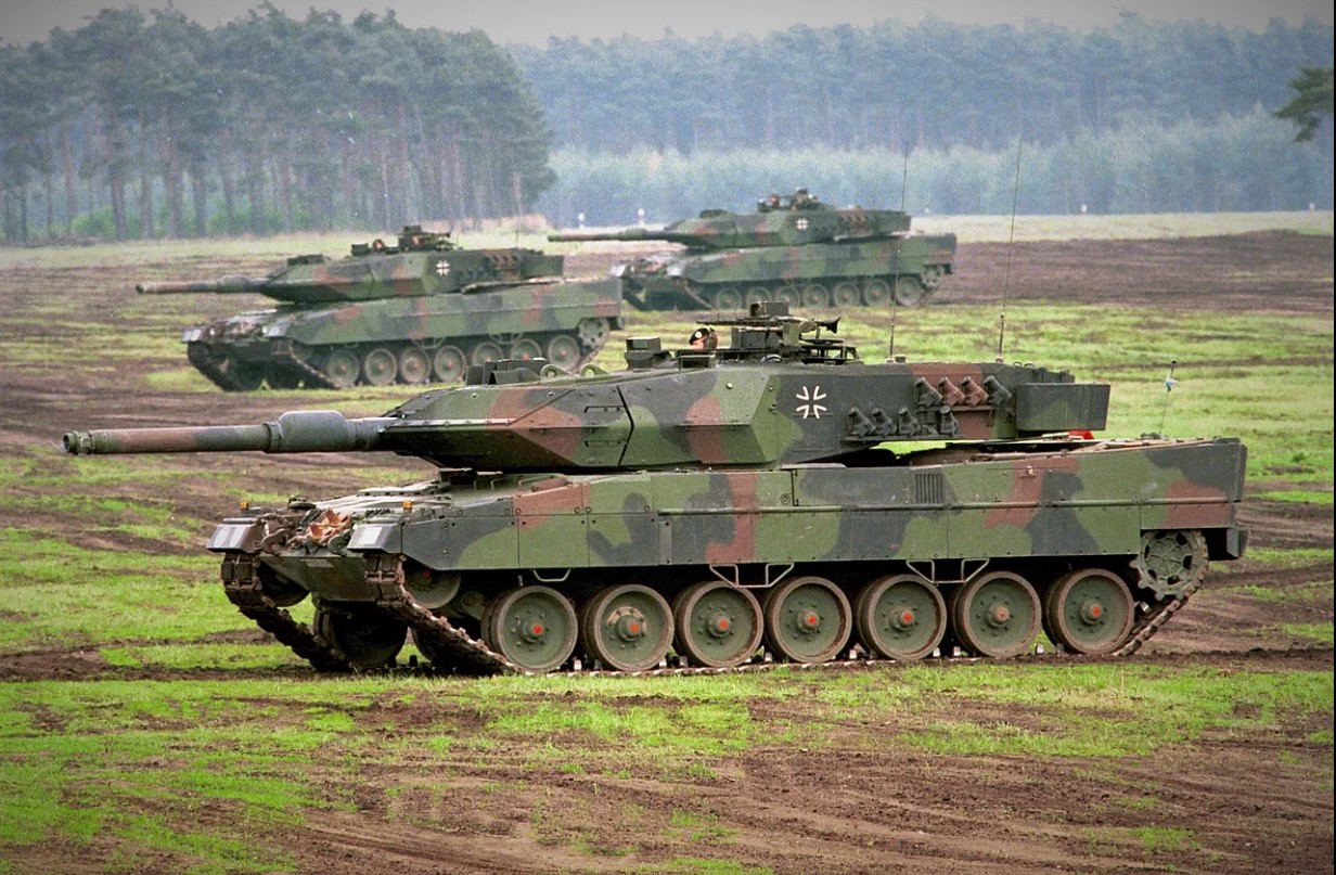Польша передаст Украине роту немецких тяжелых танков Leopard