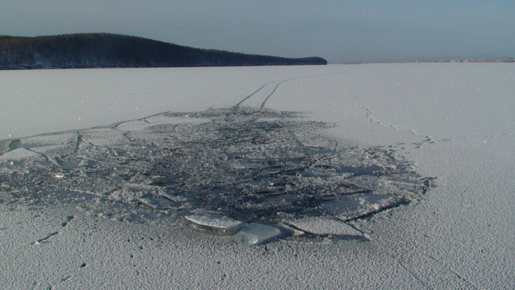 Вісім трупів дістали з води надзвичайники Харківщини з початку зими (відео)