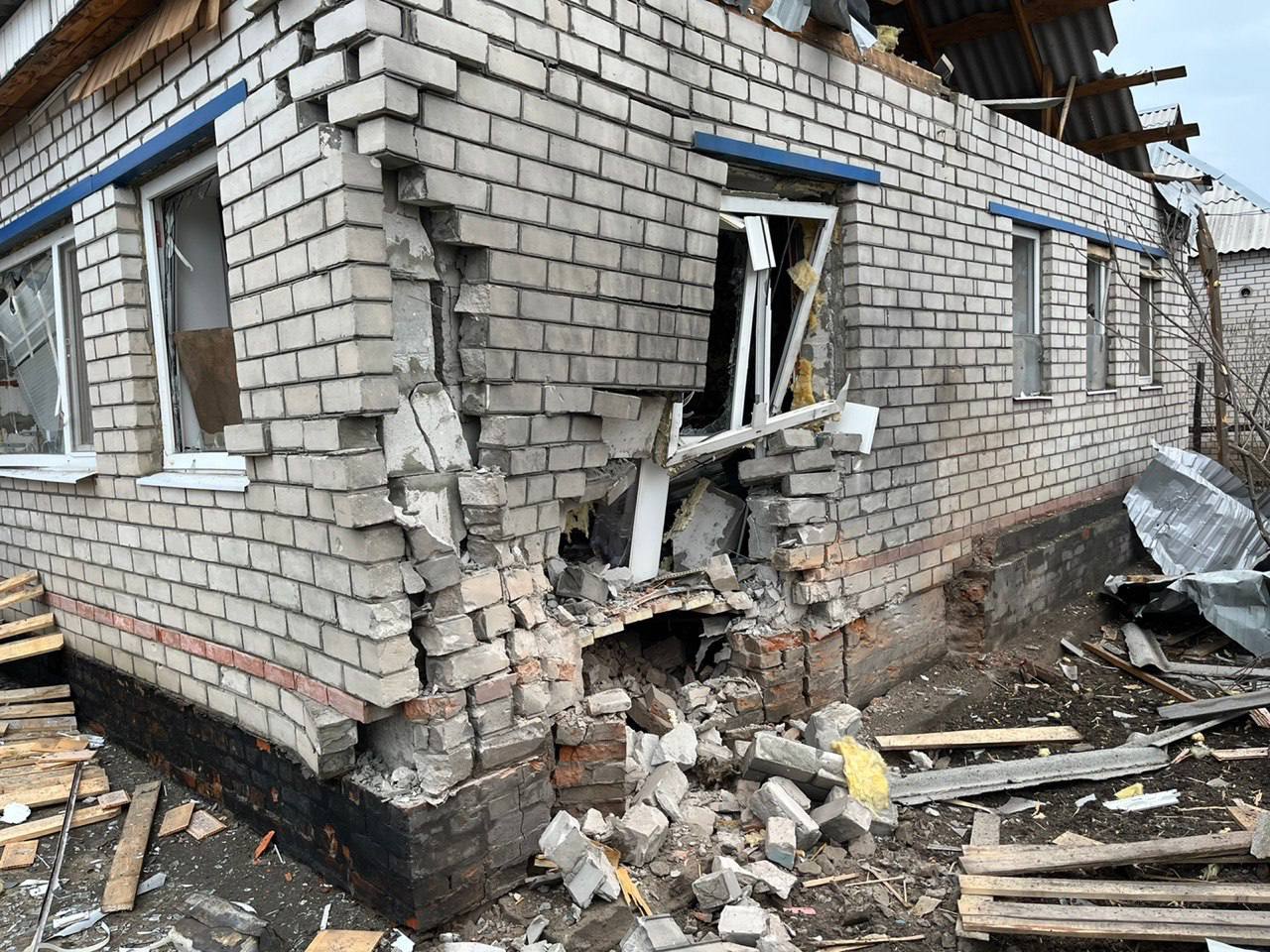 Синегубов: Утром по Харьковщине рф нанесла 20 ударов, разрушила дома