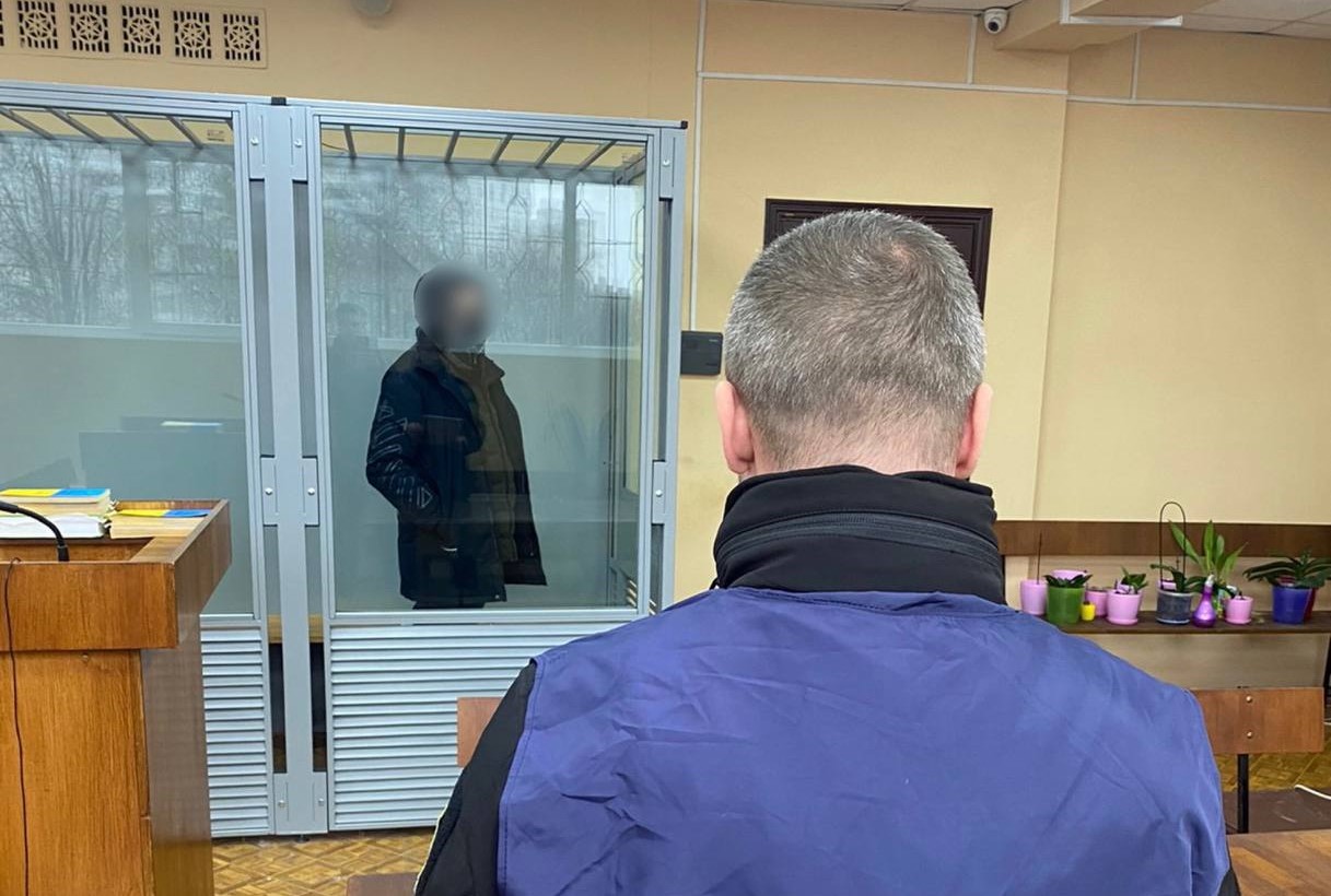 Экс-работник харьковского ТВ получил 10 лет тюрьмы за открытки с Z и флагом РФ