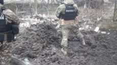 Розбиті будинки, двох поранено: поліція Харківщини показала наслідки обстрілів