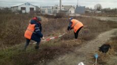 В городе на Харьковщине дворники нашли мины на остановке транспорта