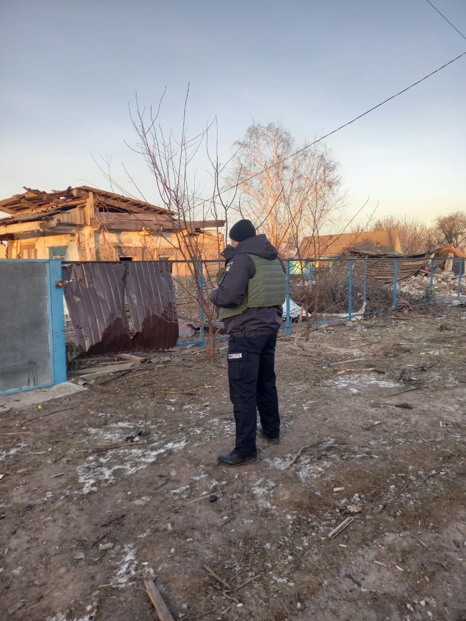 Пошкоджено будинки й торговий павільйон – поліція про обстріли Харківщини