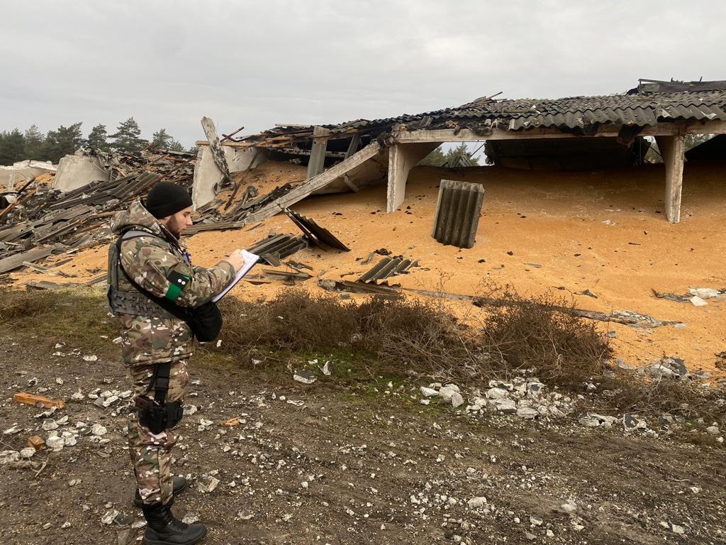 Поліція показала фото наслідків обстрілів Харківщини за добу