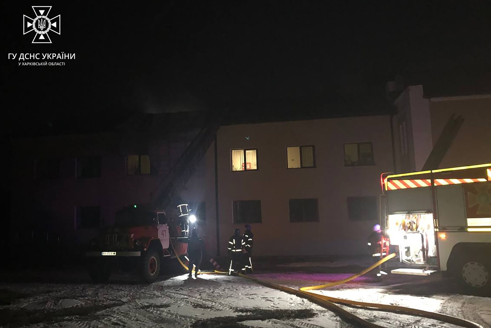Пожар в больнице в Волчанске после обстрела 2