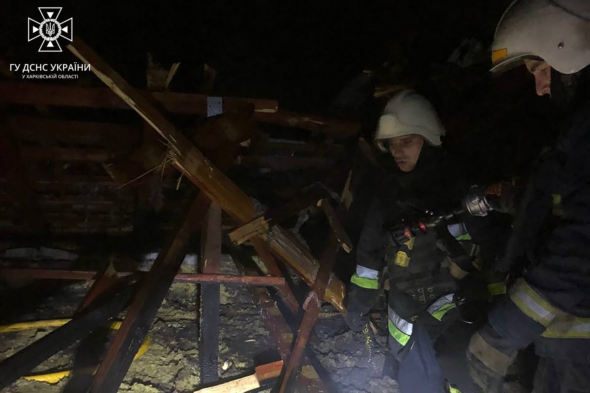 Пожар в больнице в Волчанске после обстрела 3