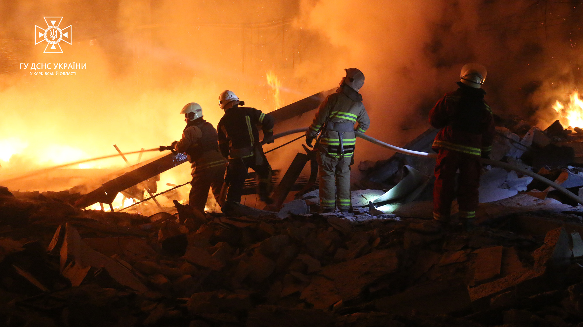 Пожар после ракетного удара по Харькову 11 февраля