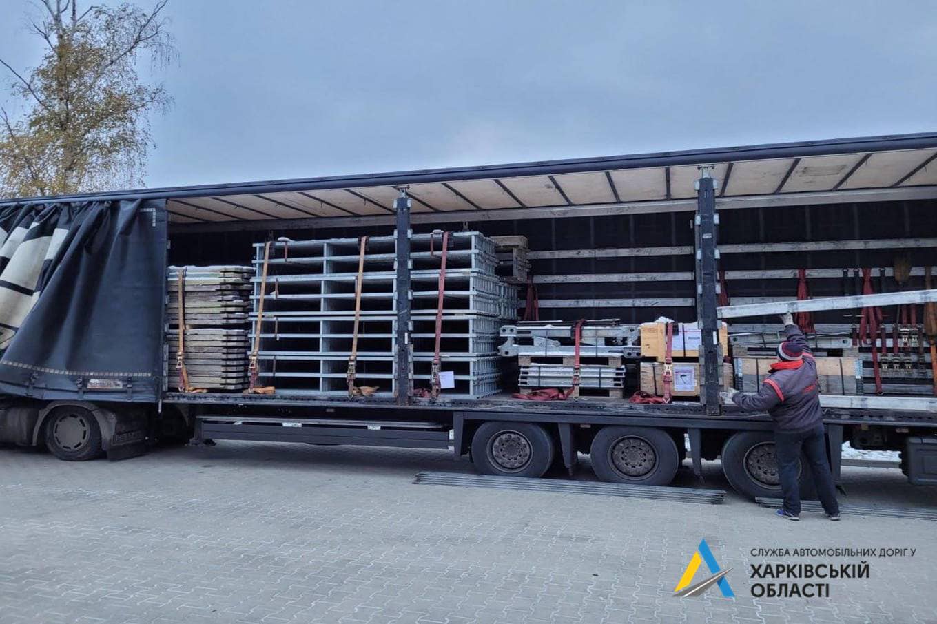 Харківська область отримала партію збірних мостів із Норвегії (фото)