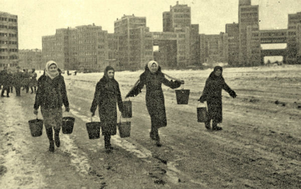 Держпром та головна площа Харкова у 1943 році