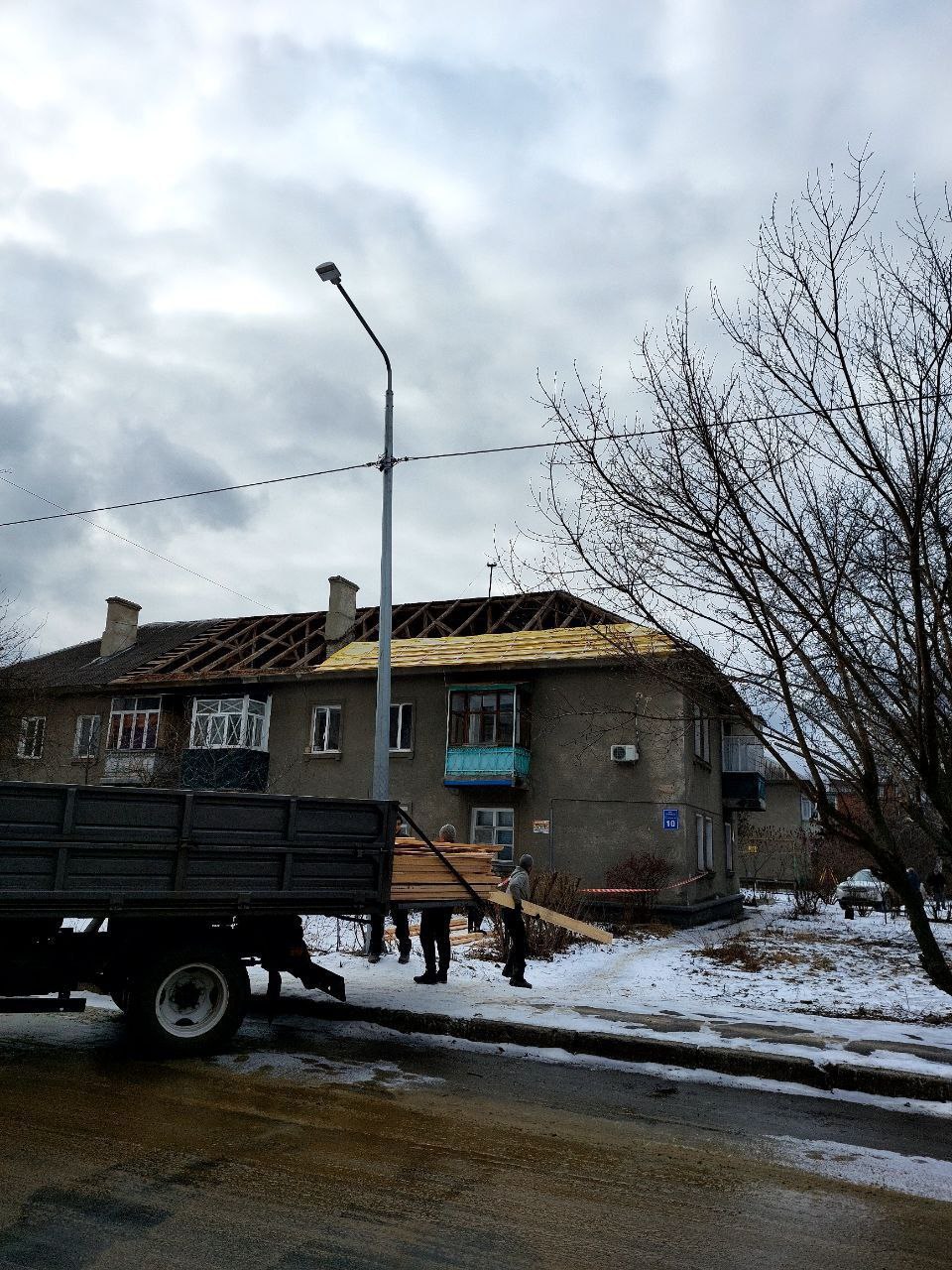 У Харкові на 150 млн грн. збільшать видатки на ремонт будинків після обстрілів