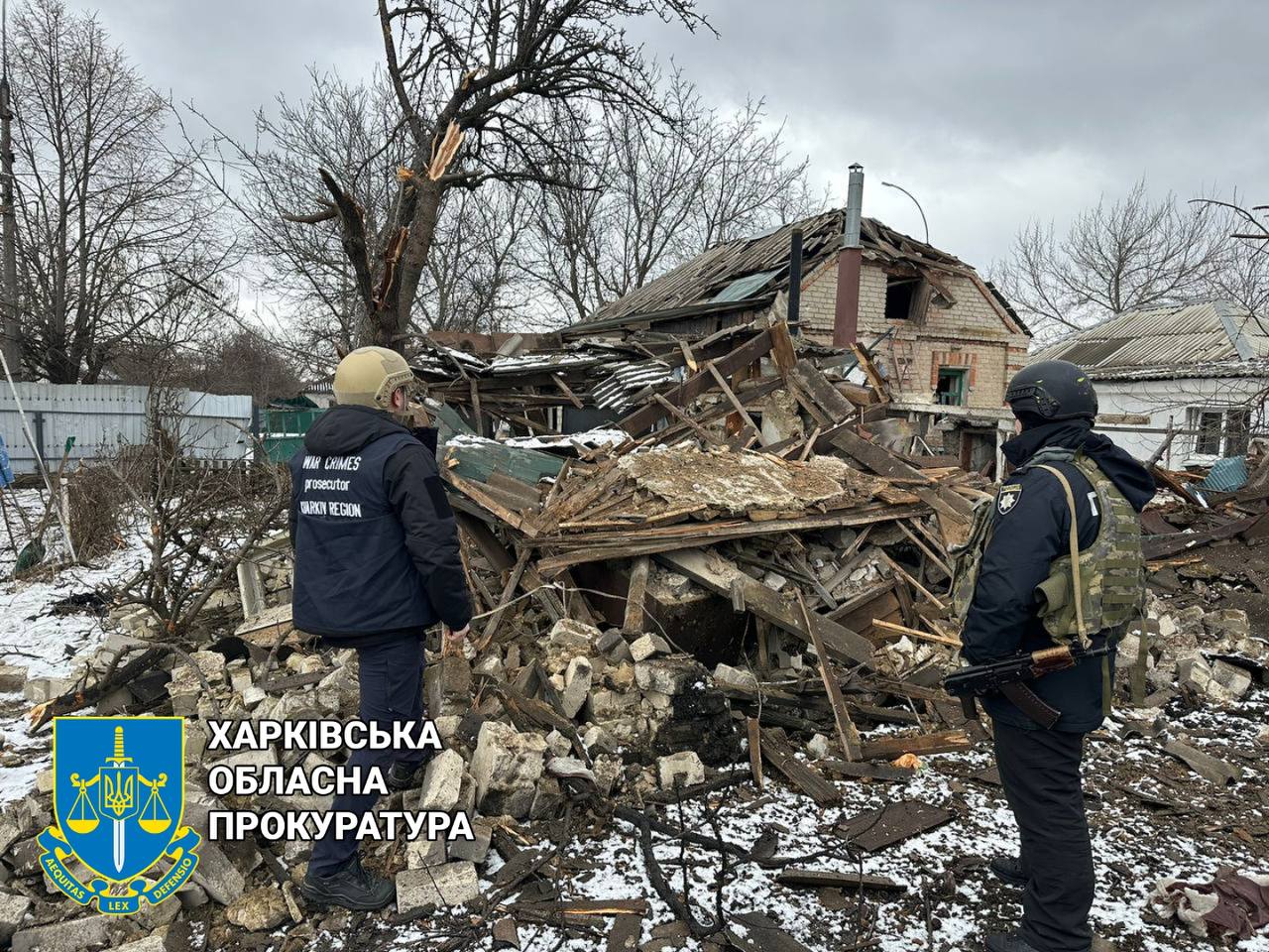 В Купянске в результате обстрела разрушены частные дома и сараи