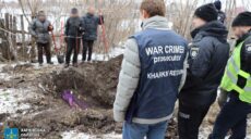 Розстріл евакуаційних автобусів на Харківщині: ексгумували ще одну жертву