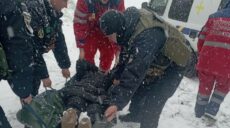 На Куп’янщині врятували літню жінку, яка з травмою лежала на морозі (фото)