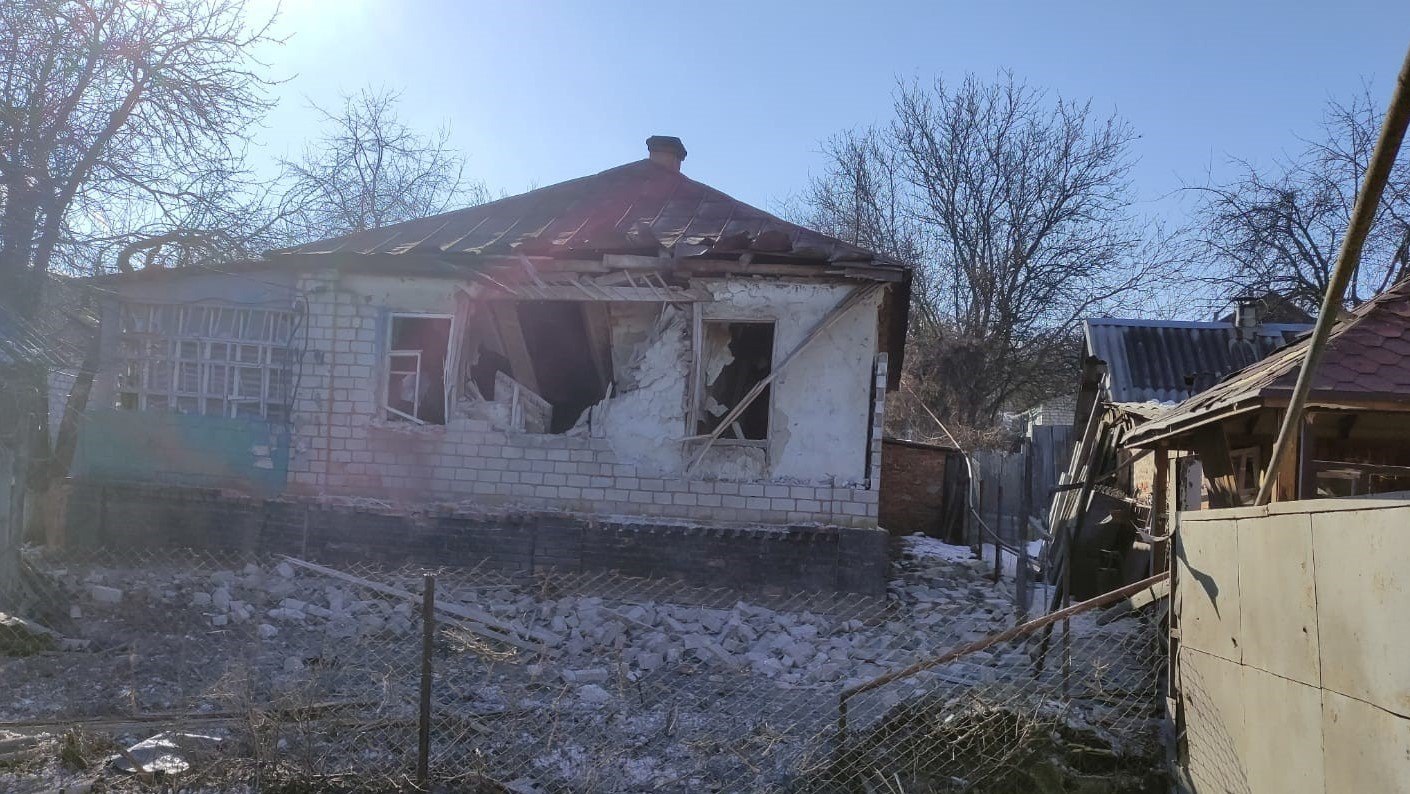 Утром военные РФ разрушили жилой дом в Двуречной — погиб мужчина (фото)