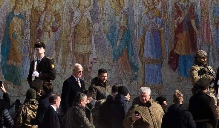 Президент США Джо Байден прибыл в Киев (видео)