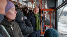 На Північну Салтівку повернули трамваї: Терехов проїхався в чеському подарунку