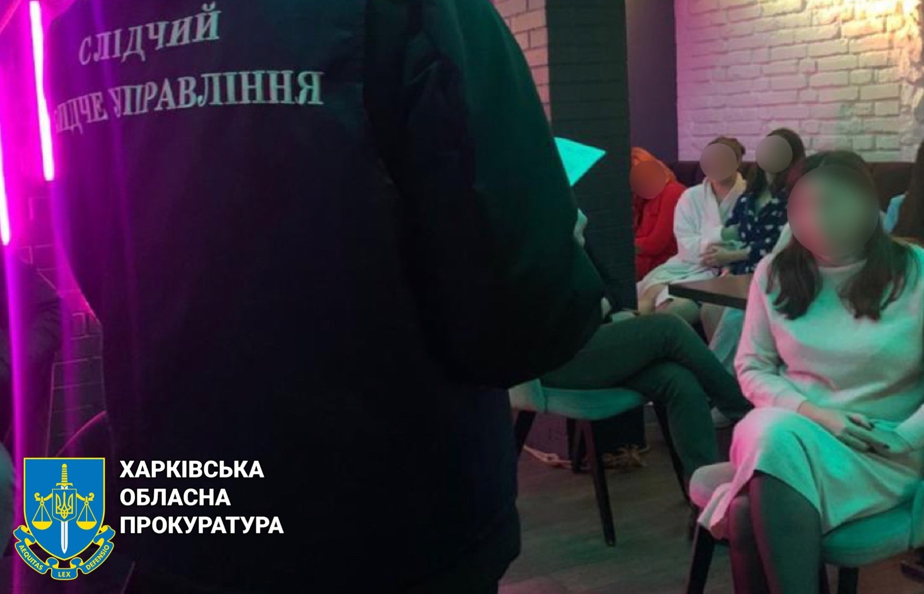 Ночь с девушкой — 22 тыс грн: опубликован прайс «массажного салона» в Харькове