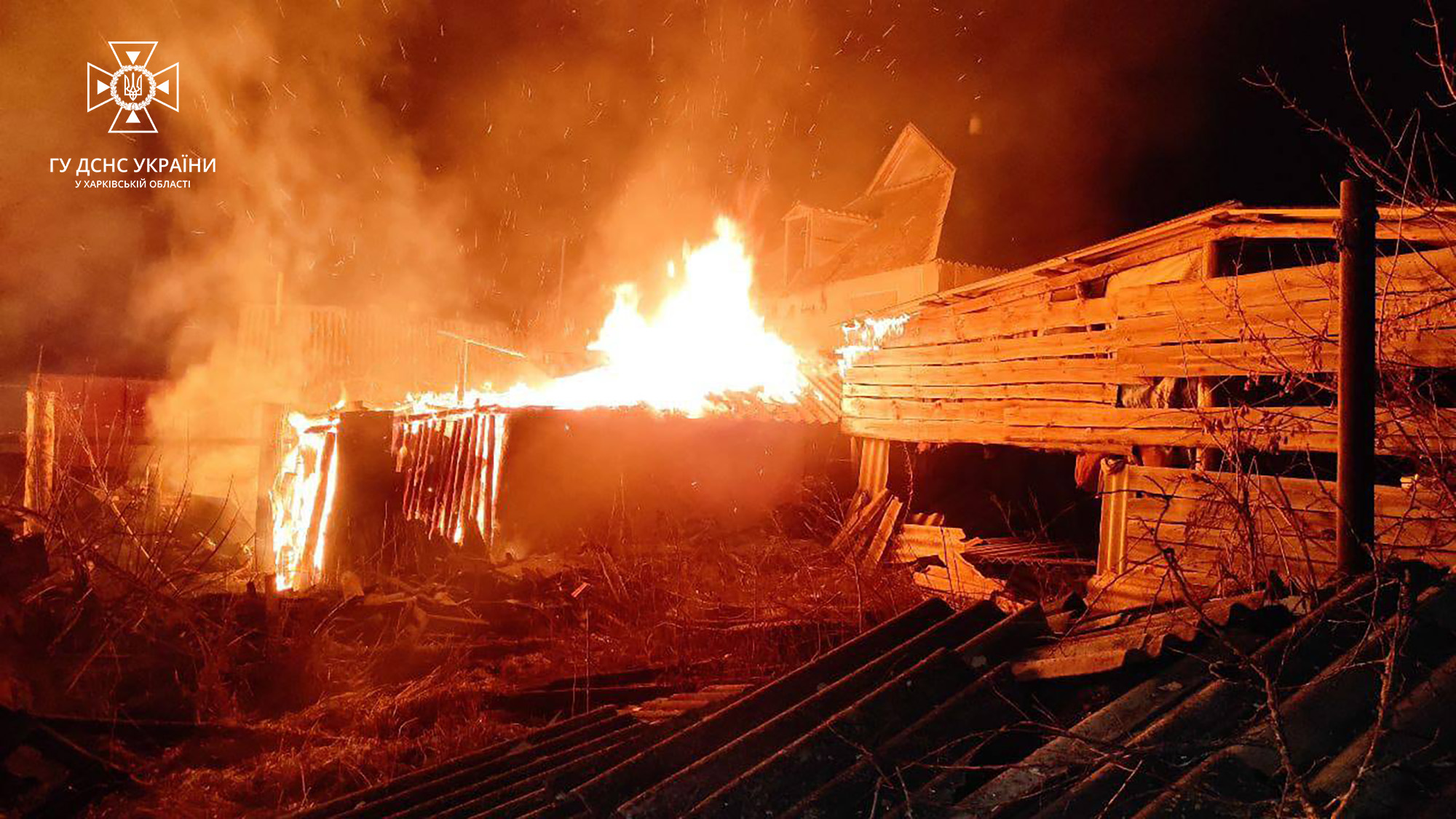 Пожары из-за обстрелов на Харьковщине 3 марта 2023 4
