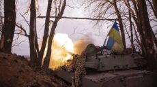 Спалах за спалахом: харківська 92-га ОМБр показала, як боронить Бахмут (відео)