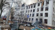 Удар по центру Харкова 2 березня – як рік тому розбирали завали (відео)