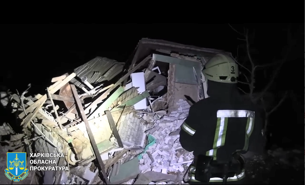 Ракетный удар по Харькову: прокуратура показала видео с места «прилета»