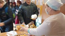 Харків’яни отримали більше 2 млн порцій у пунктах гарячого харчування
