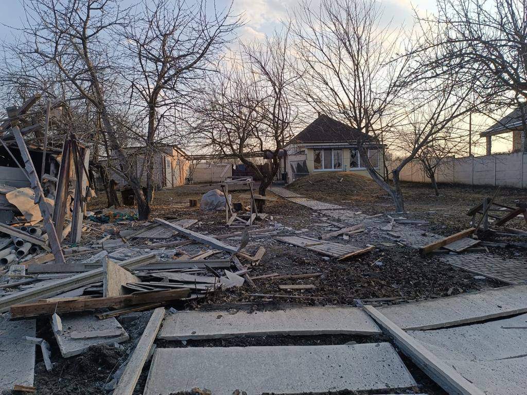 Синєгубов: На Харківщині обстріли пошкодили приватні будинки і ферми у селах