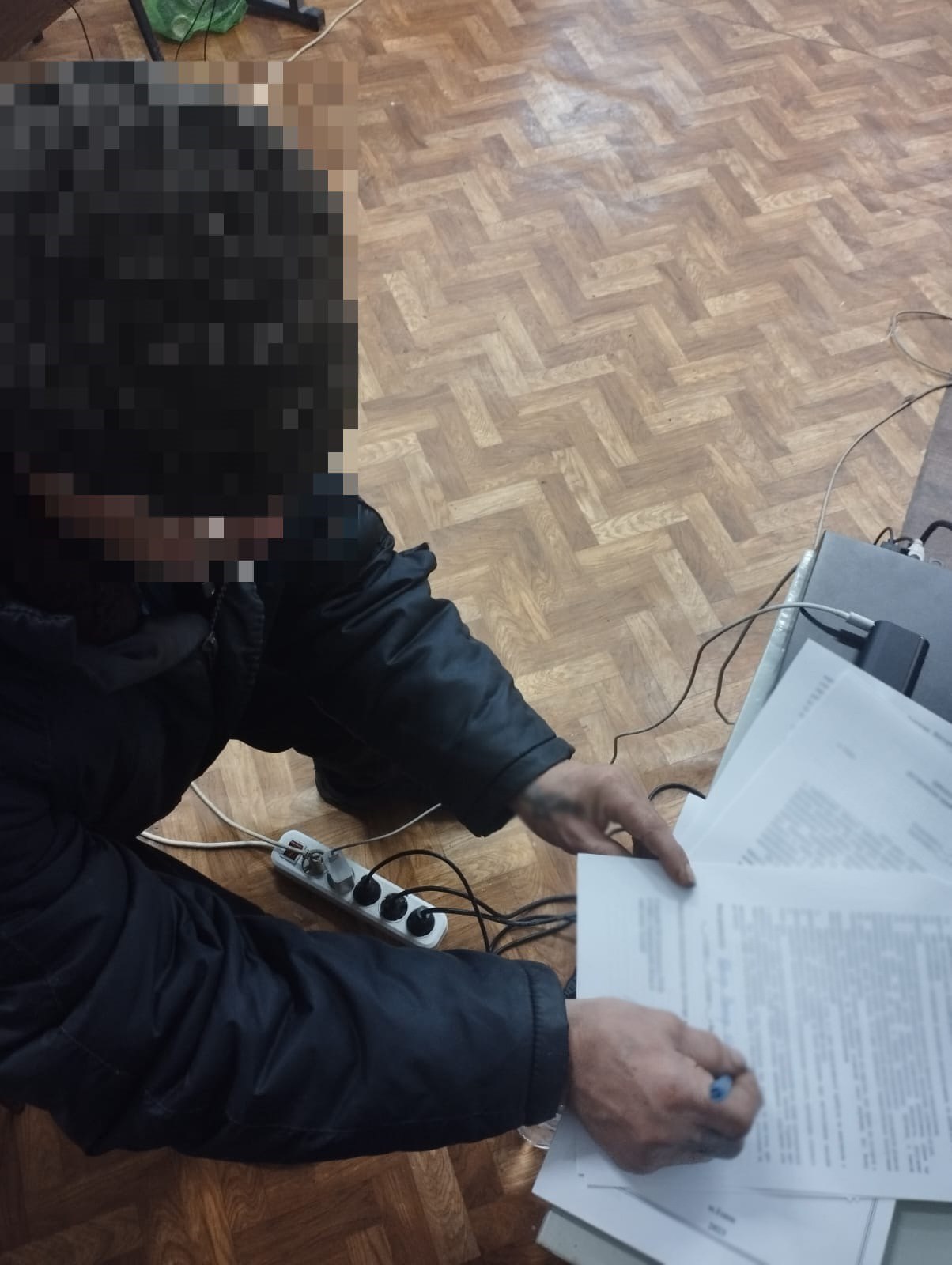Пособник, заворачивавший труп убитого на Харьковщине в ковер