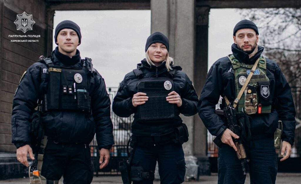 Порезал вены: харьковские патрульные спасли жителя Немышлянского района