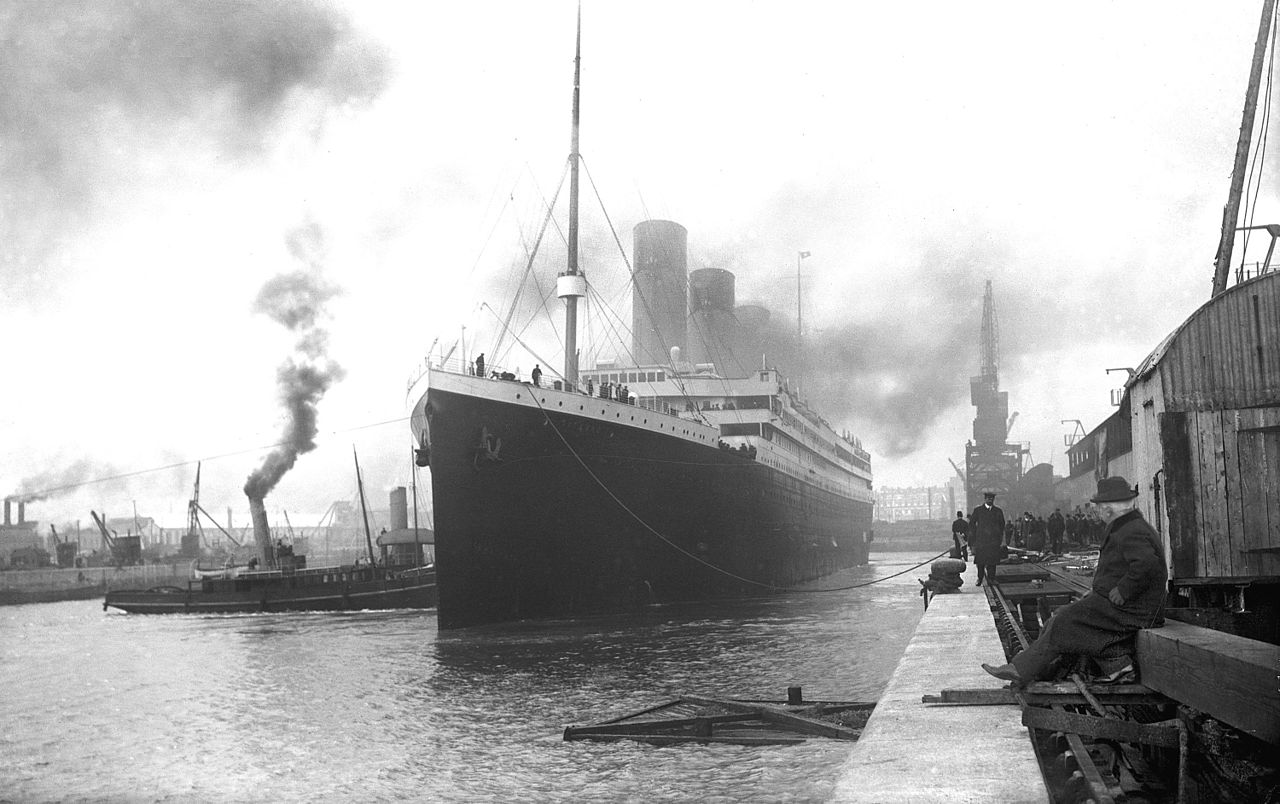 Титанік відправляється в рейс